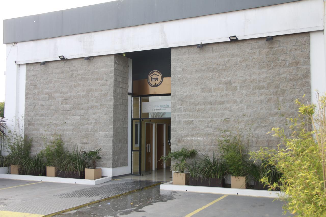 Hotel Posta Junin Exterior photo